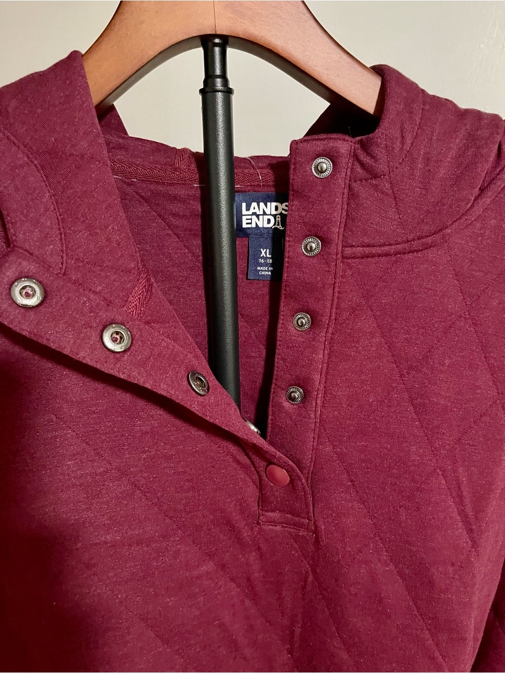 Lands' End Quilted Hooded Pullover - Wine - Picture 3 of 3